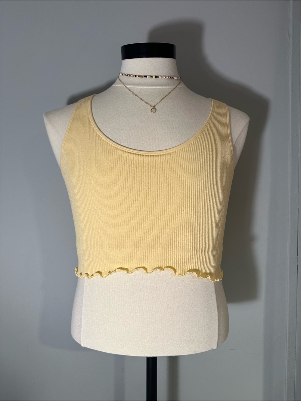 90 Degree By Reflex Yellow Ribbed Lettuce-Hem Crop Tank